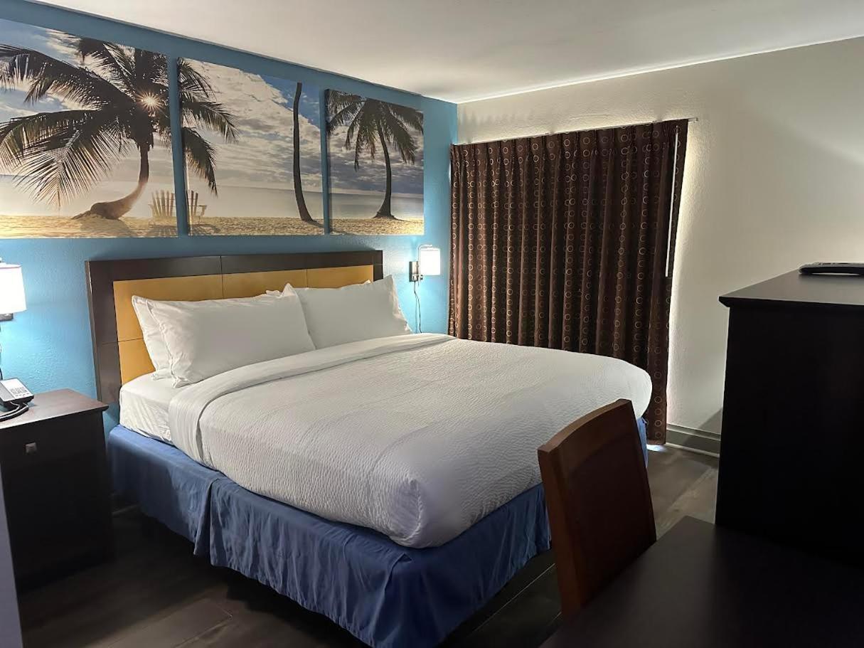 Days Inn & Suites By Wyndham Tampa - Ybor City Kültér fotó